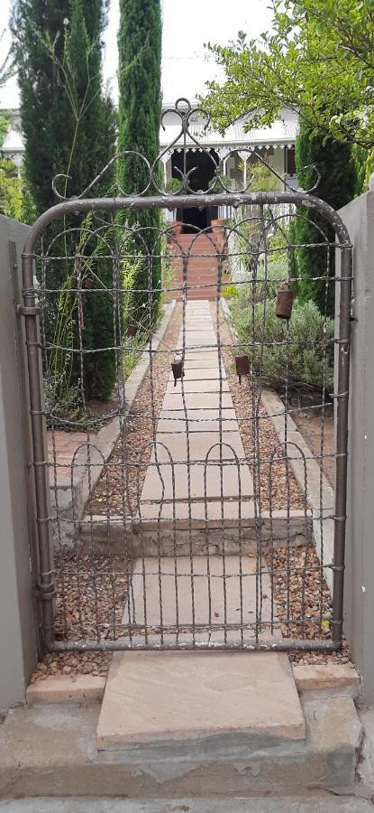 Abigail'S Garden Cottage Montagu Esterno foto