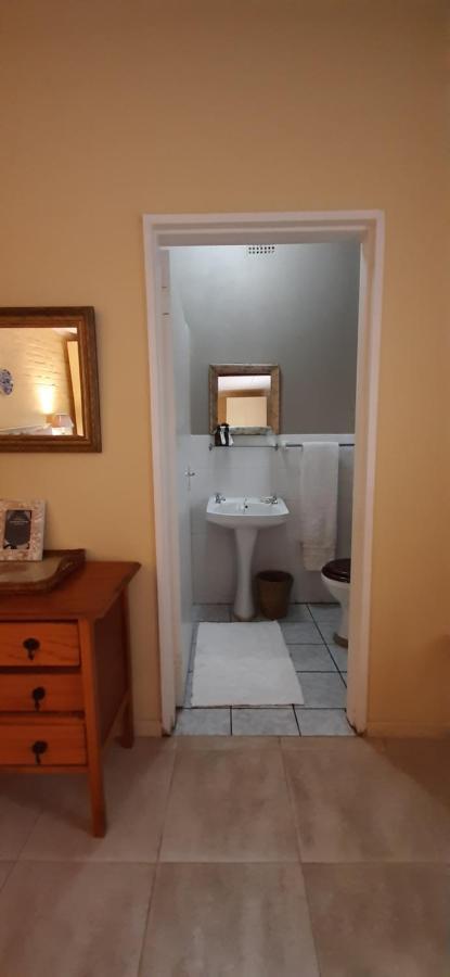 Abigail'S Garden Cottage Montagu Esterno foto